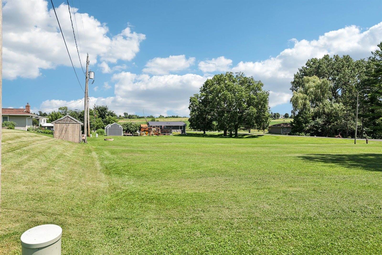 1909 Weber Drive, Sun Prairie, Town of, WI 53590