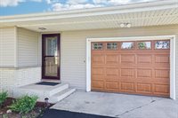 1909 Weber Drive, Sun Prairie, Town of, WI 53590