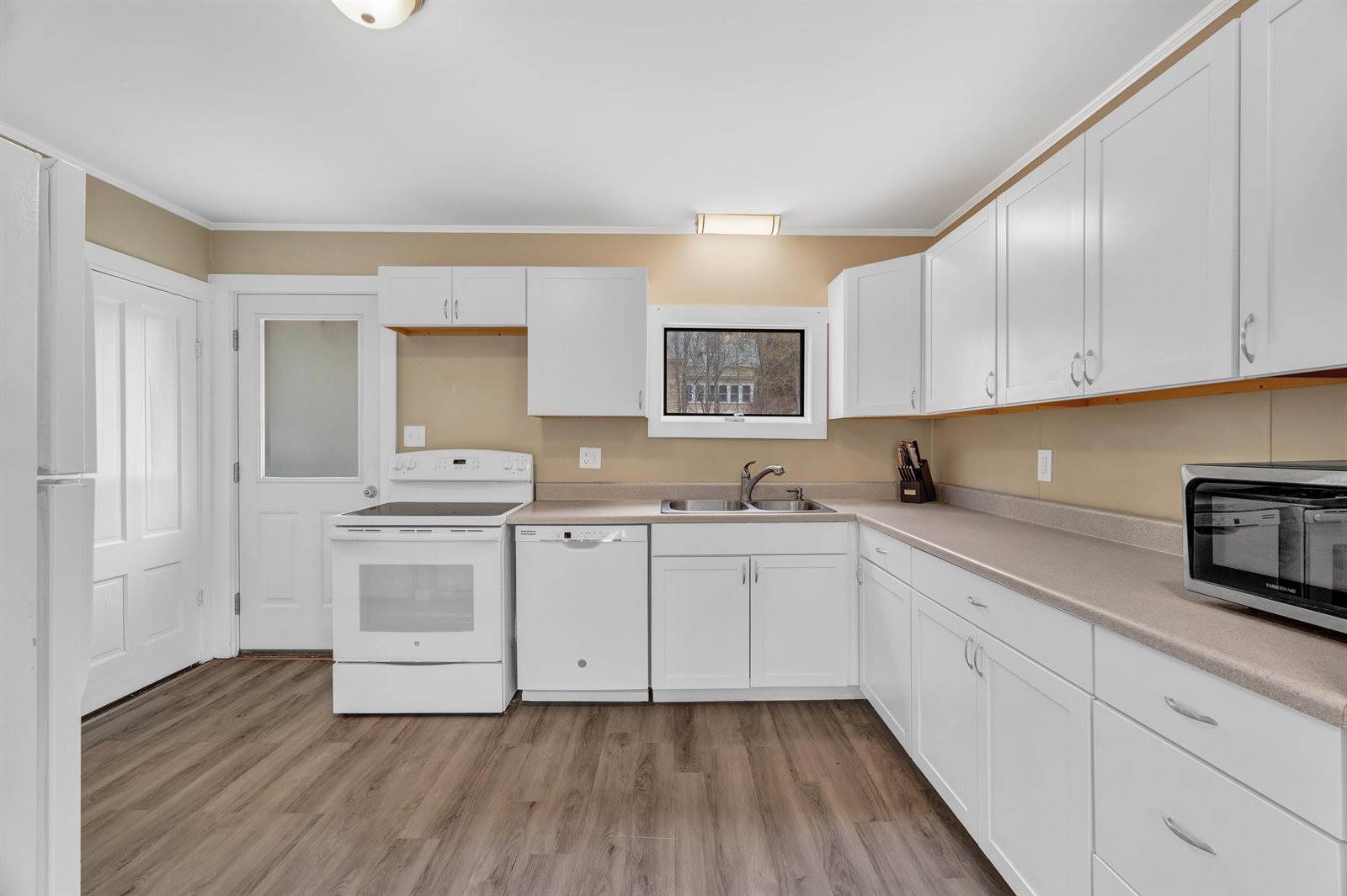 25 Pendleton Street, Brewer, ME 04412