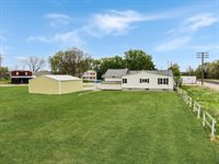 715 Wolcott St, Sparta, WI 54656