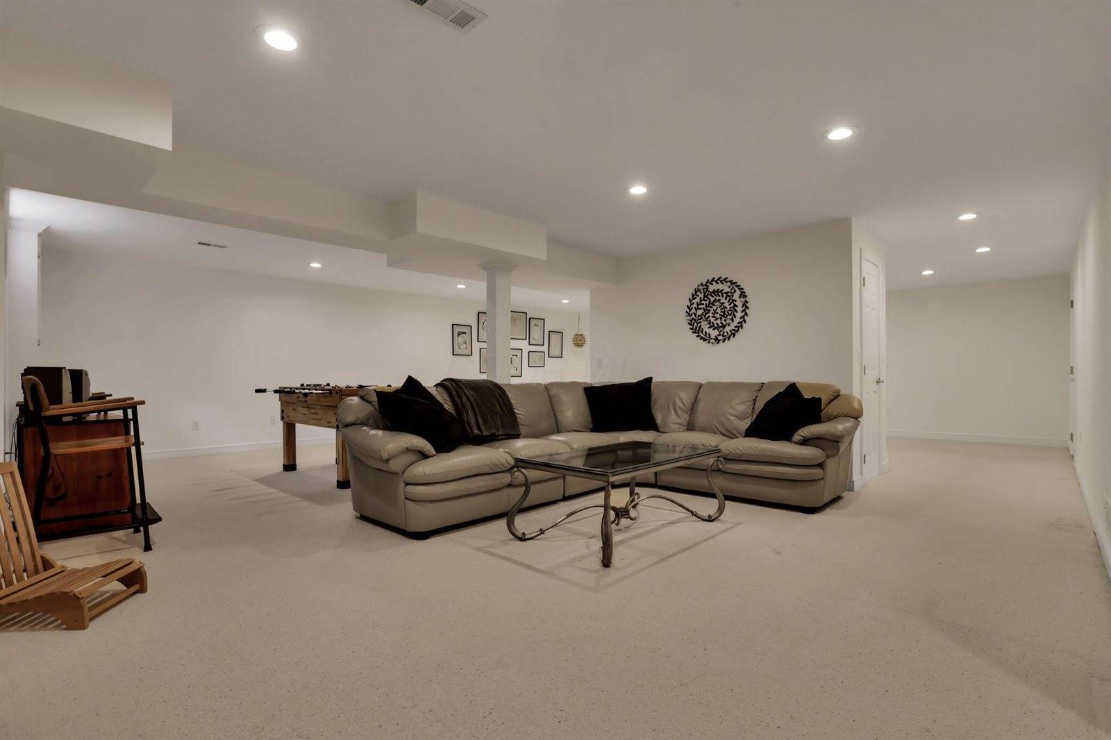 148 Brennan Drive, Granville, OH 43023