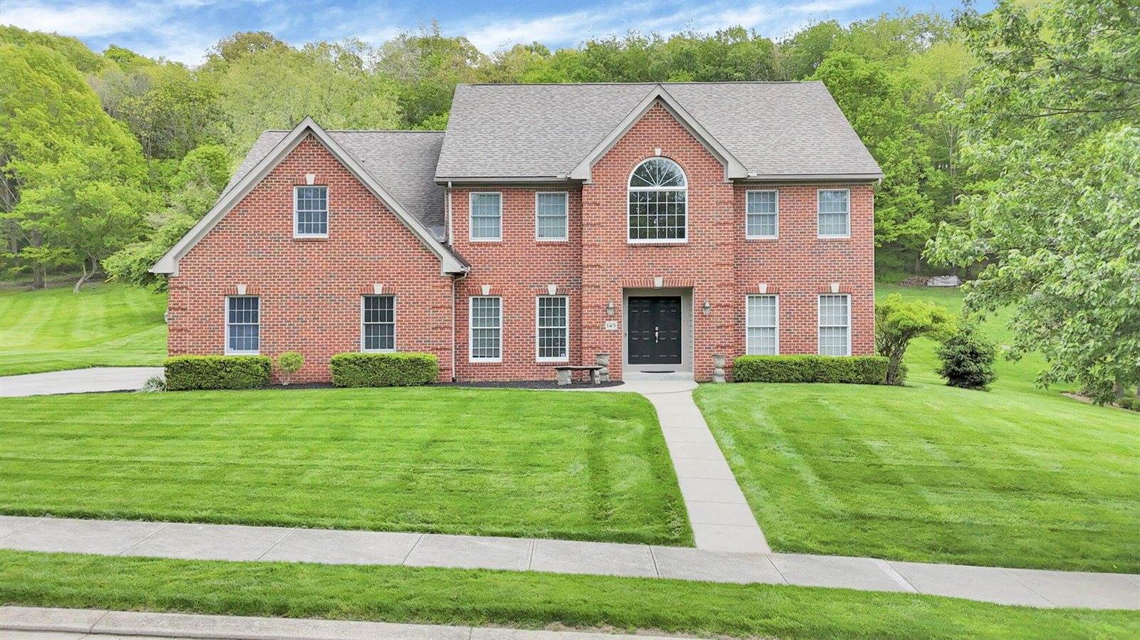 148 Brennan Drive, Granville, OH 43023
