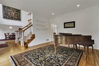 148 Brennan Drive, Granville, OH 43023