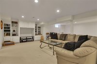 148 Brennan Drive, Granville, OH 43023