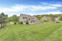 148 Brennan Drive, Granville, OH 43023