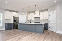 428 E Trinity Ln, Nashville, TN 37207