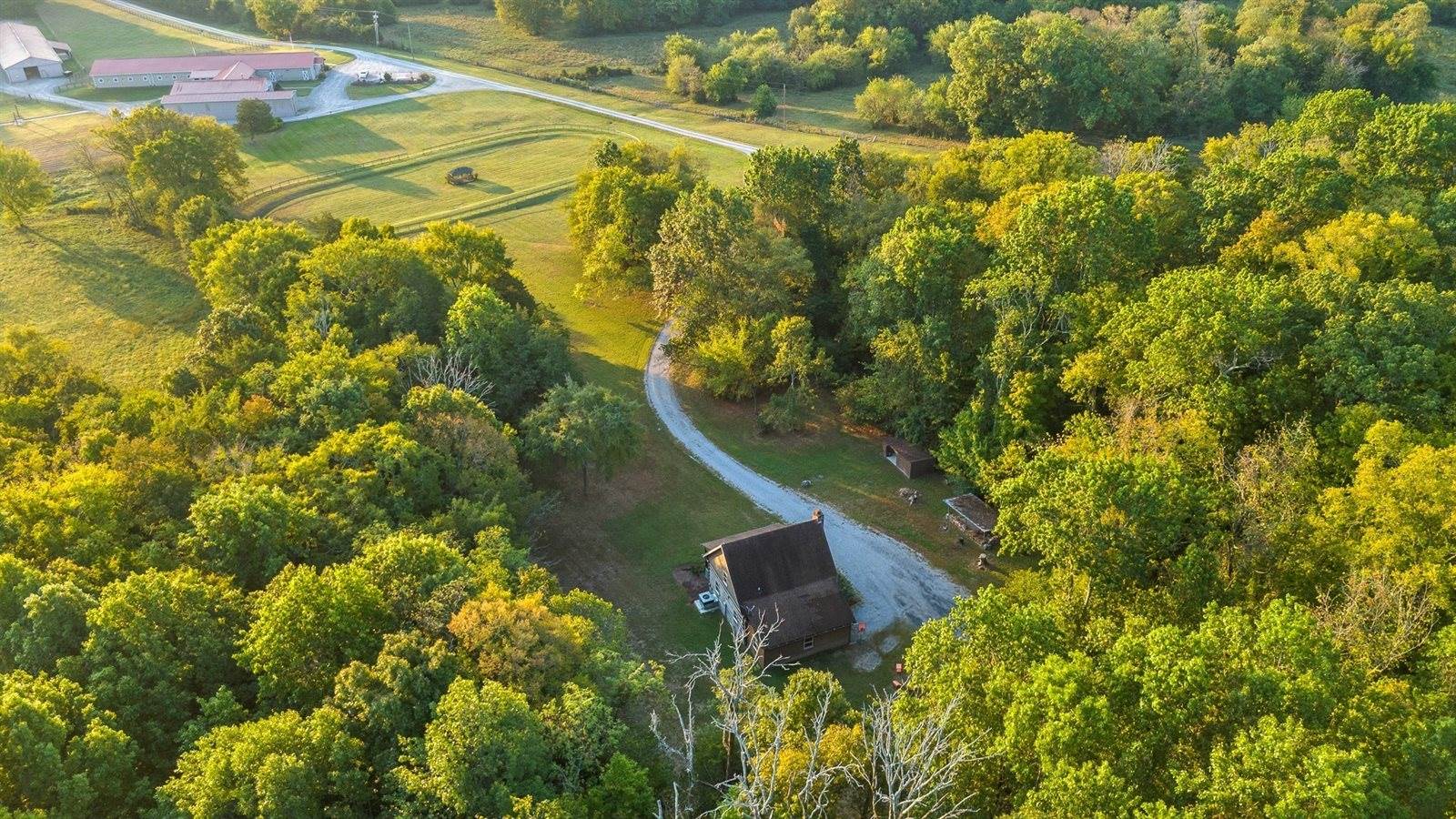 1190 W Ellington Pkwy, Lewisburg, TN 37091