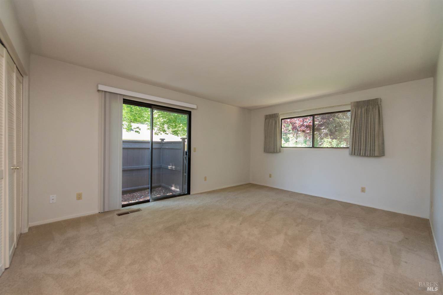 6320 Stone Bridge Road, Santa Rosa, CA 95409