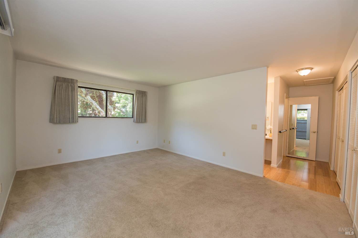 6320 Stone Bridge Road, Santa Rosa, CA 95409