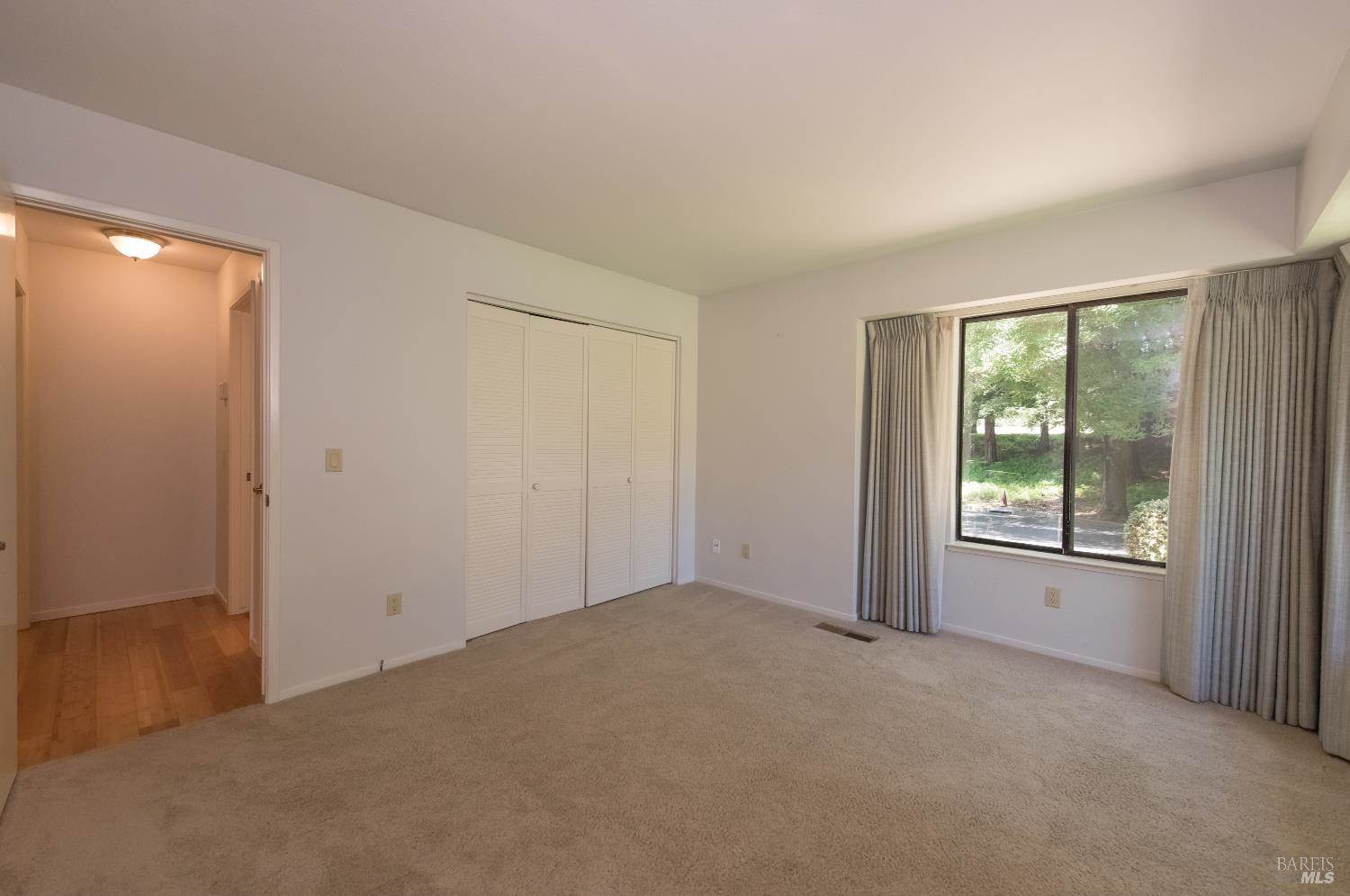 6320 Stone Bridge Road, Santa Rosa, CA 95409