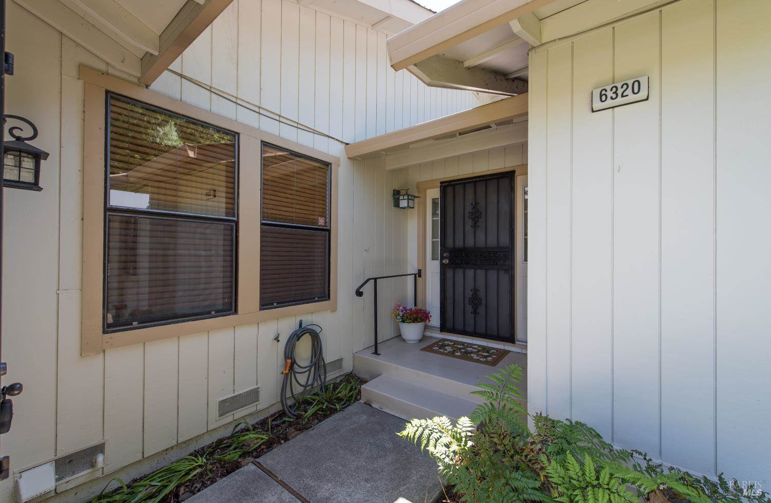 6320 Stone Bridge Road, Santa Rosa, CA 95409
