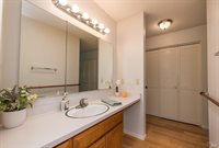 6320 Stone Bridge Road, Santa Rosa, CA 95409