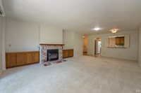 6320 Stone Bridge Road, Santa Rosa, CA 95409