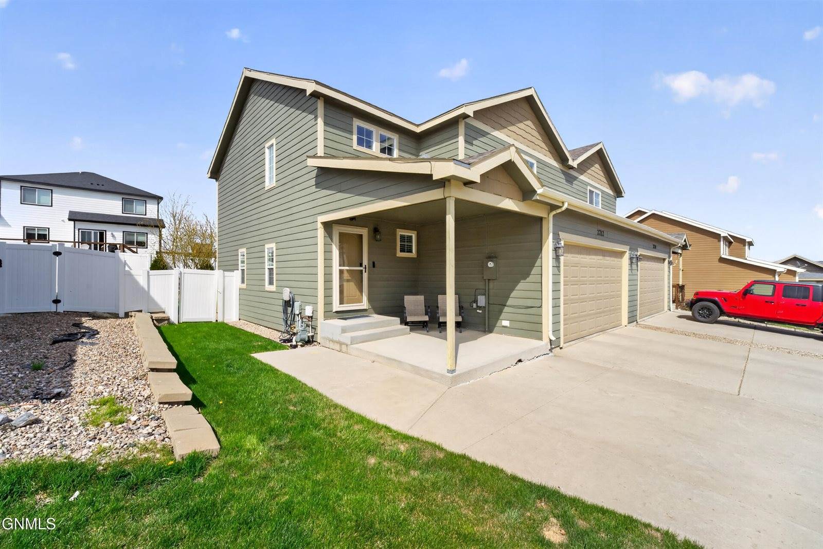 2712 23rd Street West, Williston, ND 58801