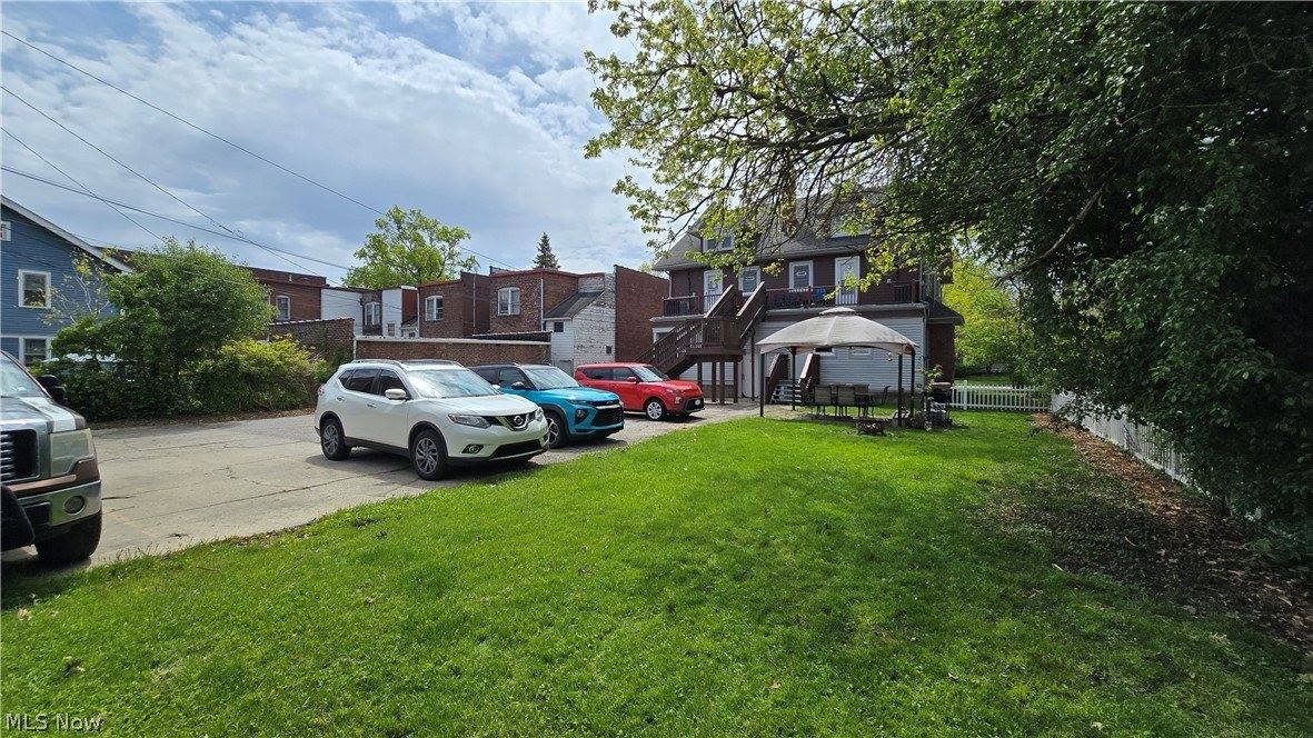 14916 Clifton Boulevard, Lakewood, OH 44107