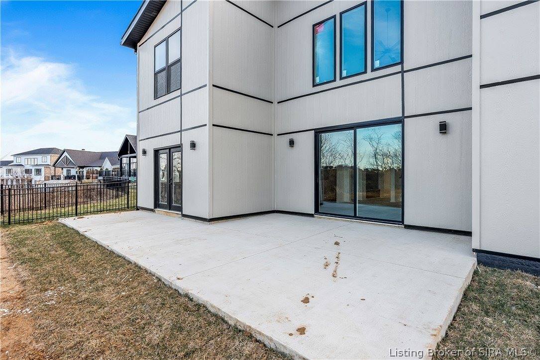 1020 Ridgeview Drive, Jeffersonville, IN 47130
