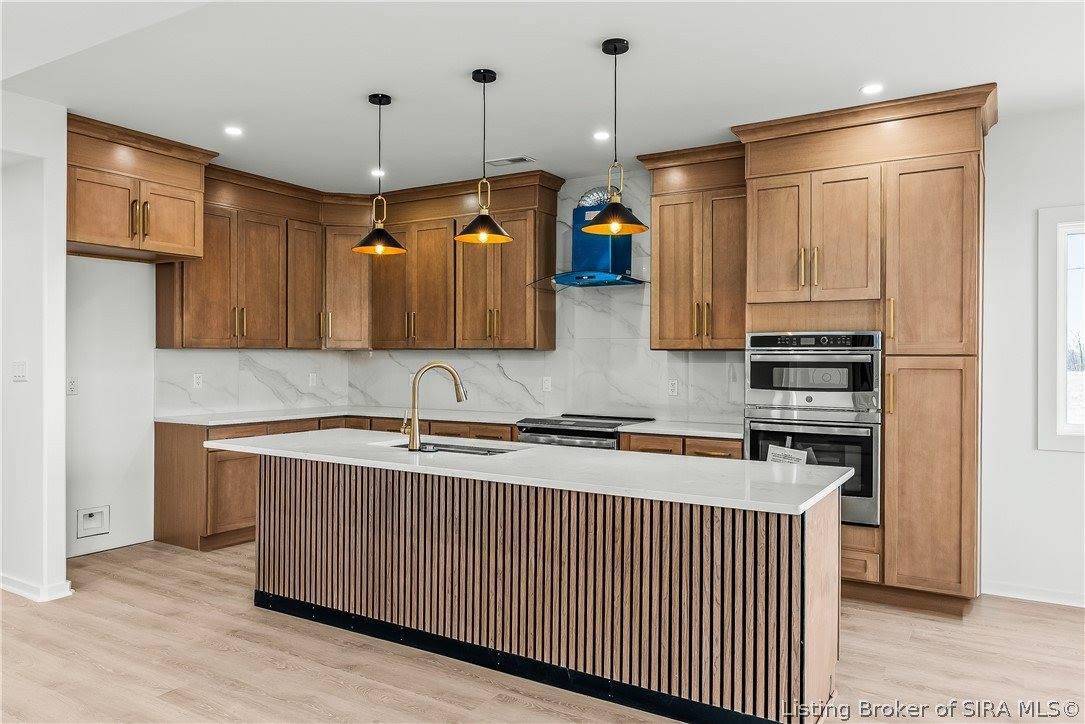 1020 Ridgeview Drive, Jeffersonville, IN 47130