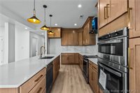1020 Ridgeview Drive, Jeffersonville, IN 47130