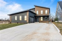 1020 Ridgeview Drive, Jeffersonville, IN 47130