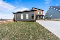 1020 Ridgeview Drive, Jeffersonville, IN 47130