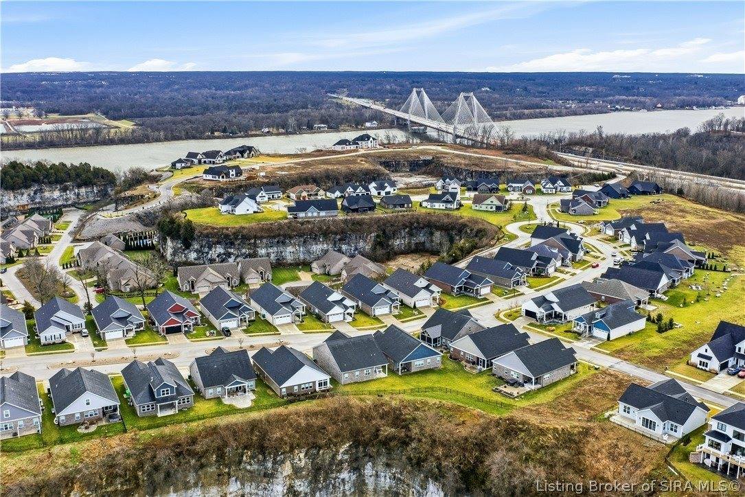 1019 Ridgeview Drive, Jeffersonville, IN 47130