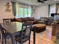 911 11th, Spirit Lake, IA 51360