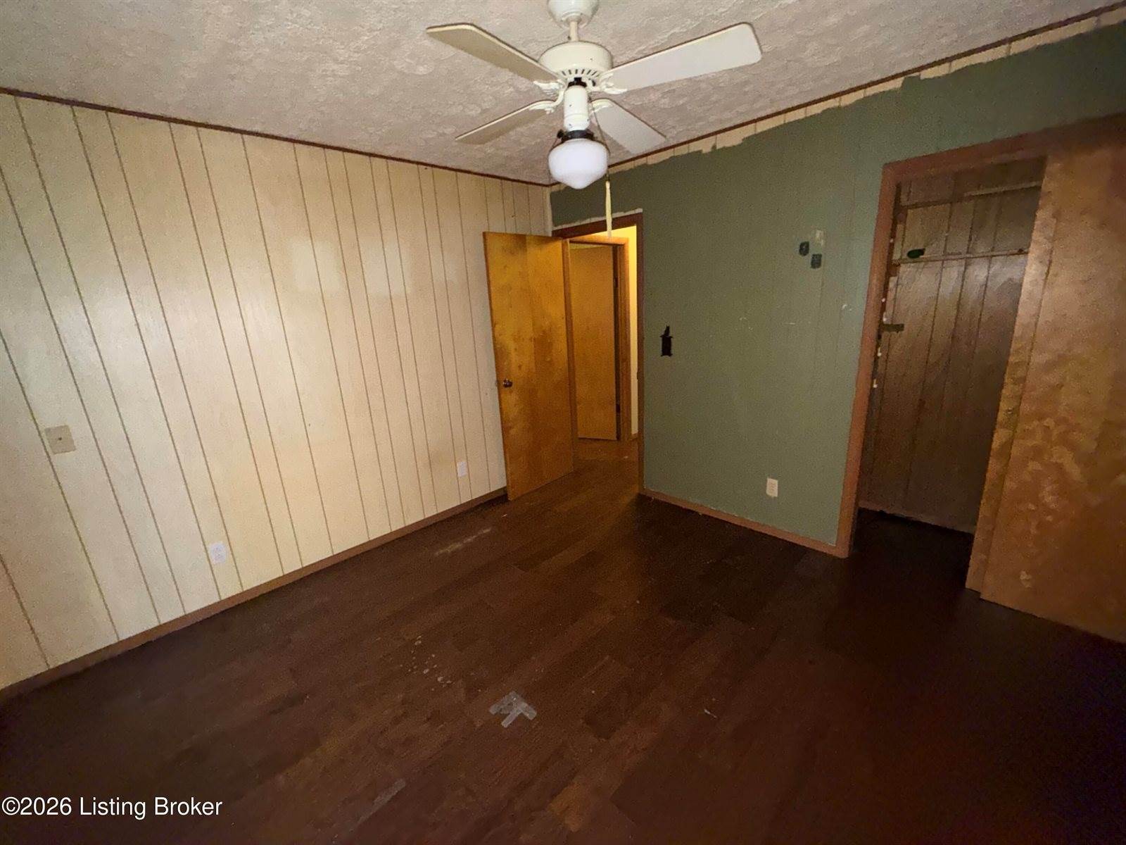 340 East Indian Stone Rd, Shepherdsville, KY 40165
