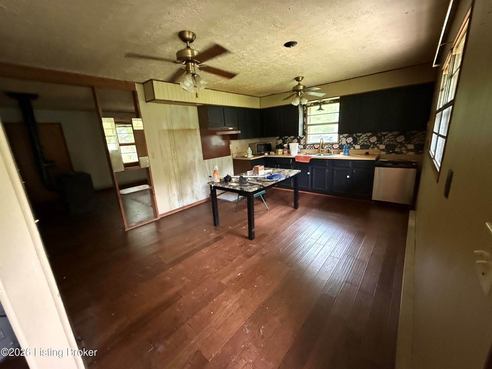 340 East Indian Stone Rd, Shepherdsville, KY 40165