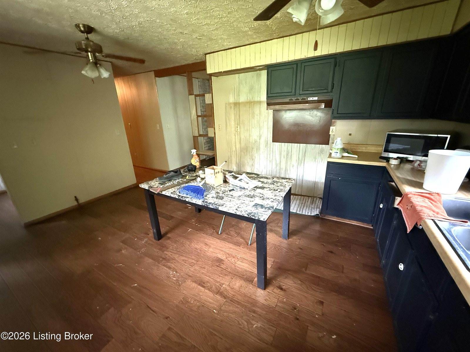 340 East Indian Stone Rd, Shepherdsville, KY 40165