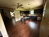 340 East Indian Stone Rd, Shepherdsville, KY 40165