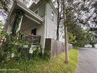 3638 River Park Dr, Louisville, KY 40211
