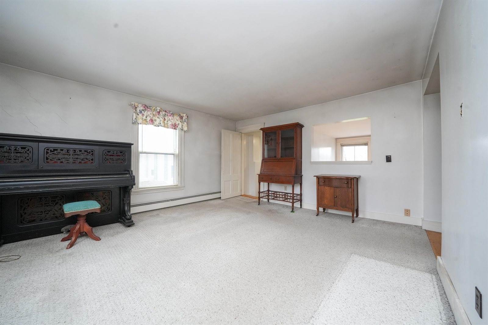 59 Wing Street, Bangor, ME 04401