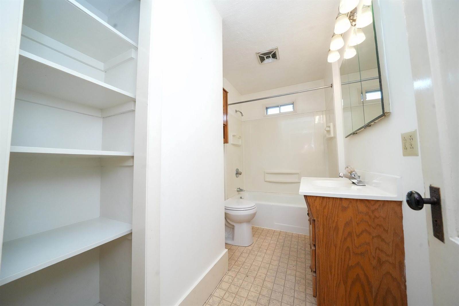 59 Wing Street, Bangor, ME 04401