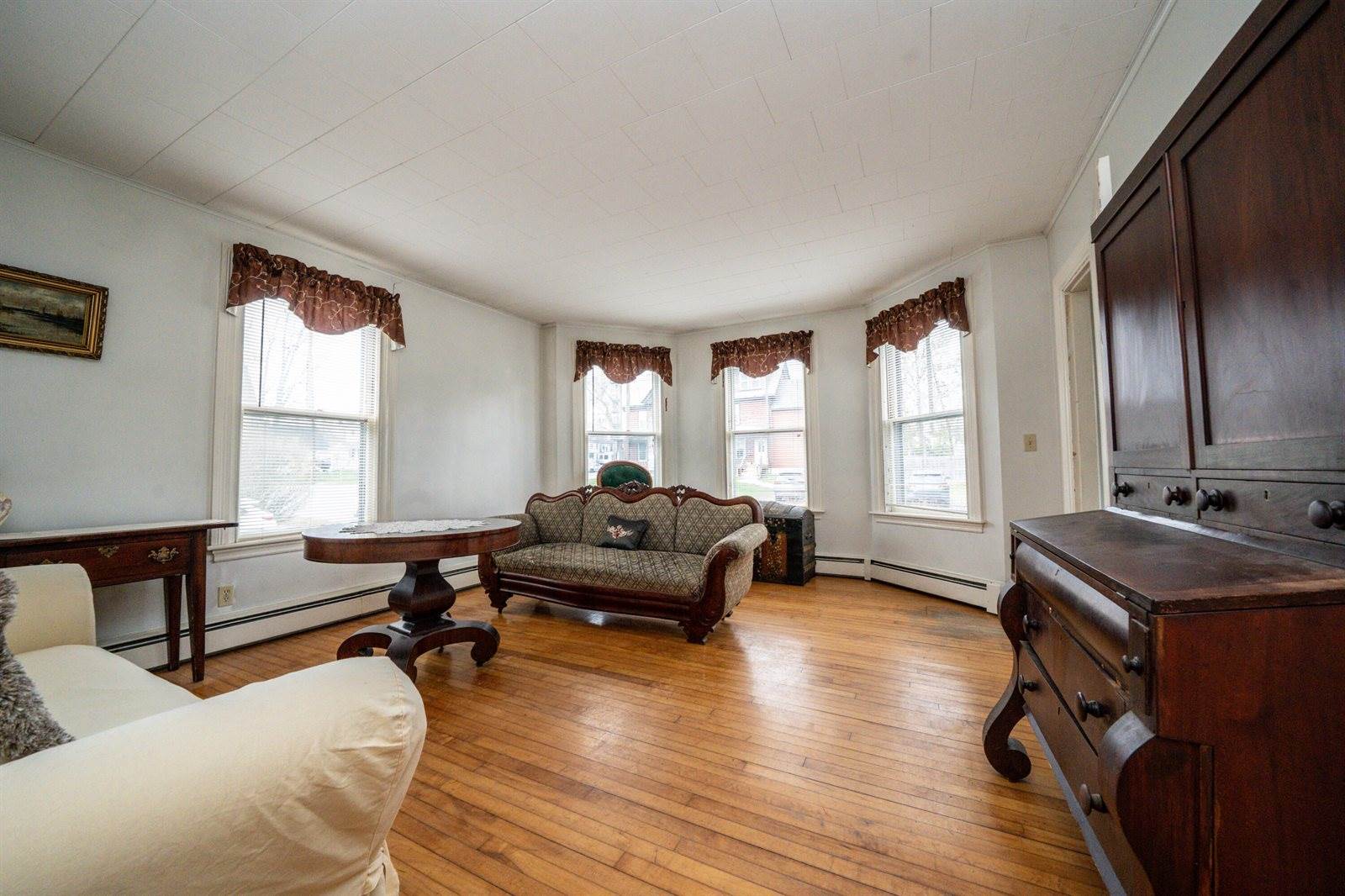 59 Wing Street, Bangor, ME 04401