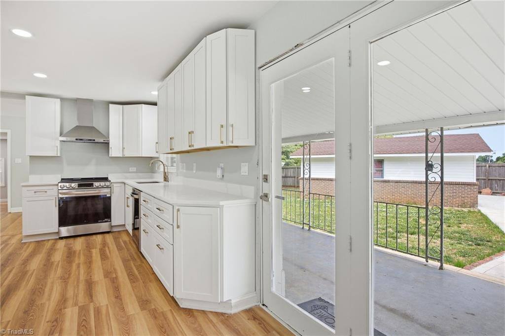 5700 Old Oak Ridge Road, Greensboro, NC 27410