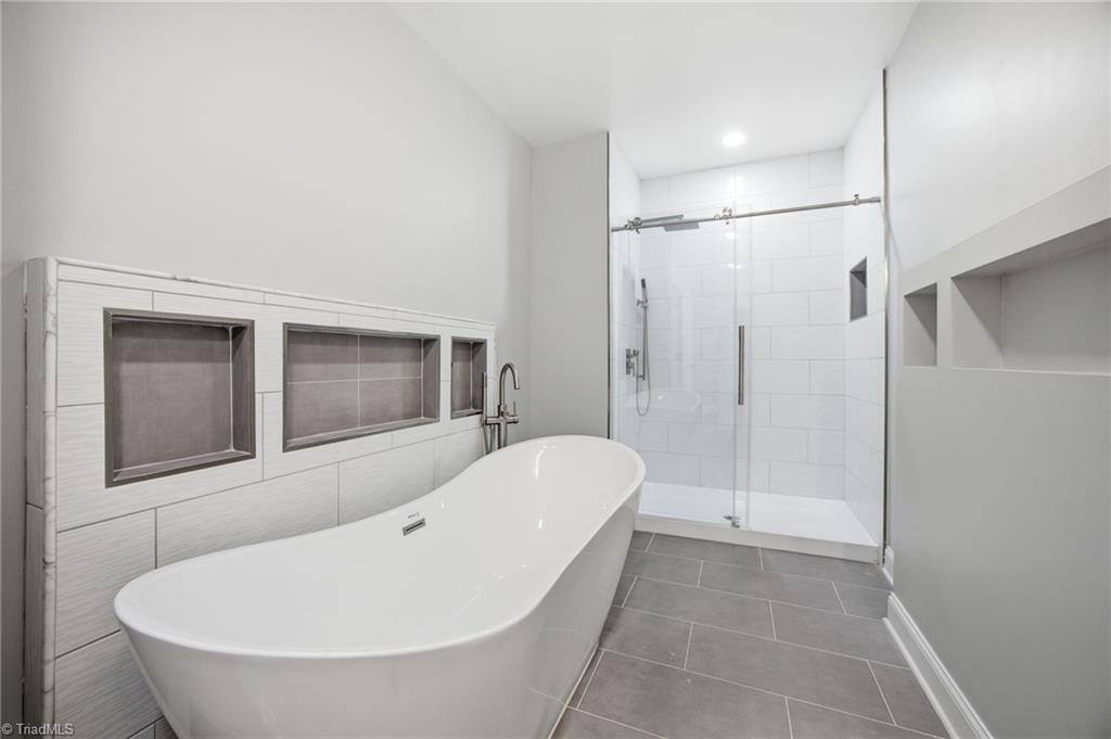 5700 Old Oak Ridge Road, Greensboro, NC 27410