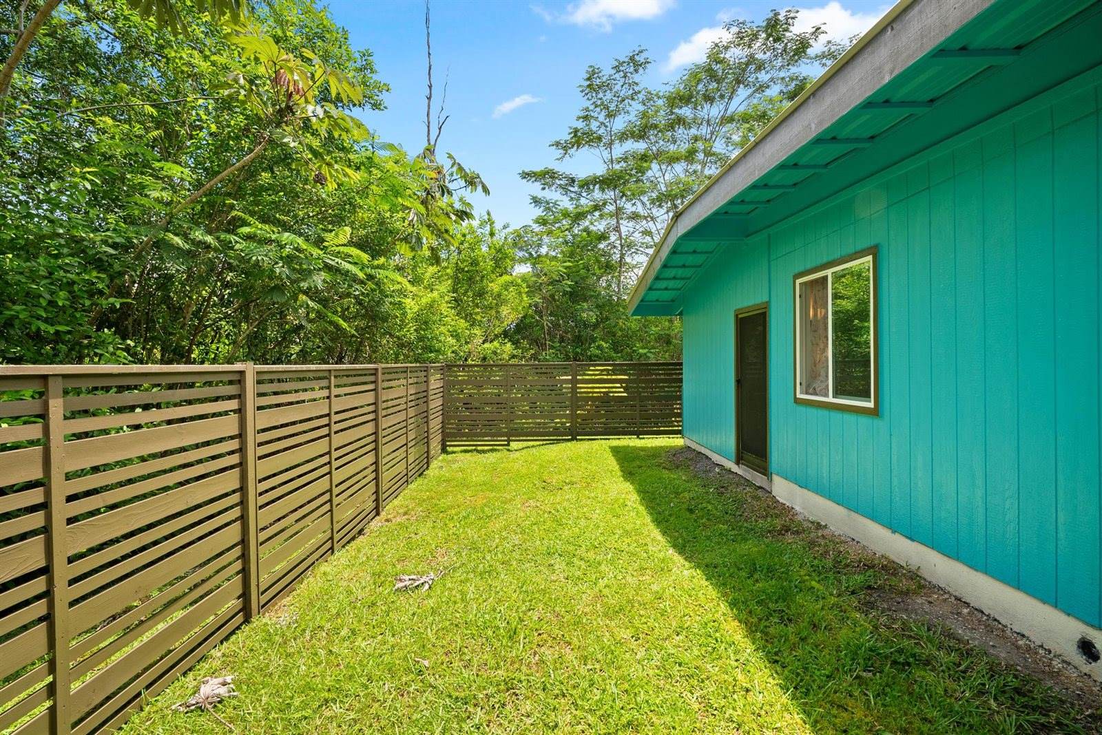 16-1524 38th Ave, Keaau, HI 96749