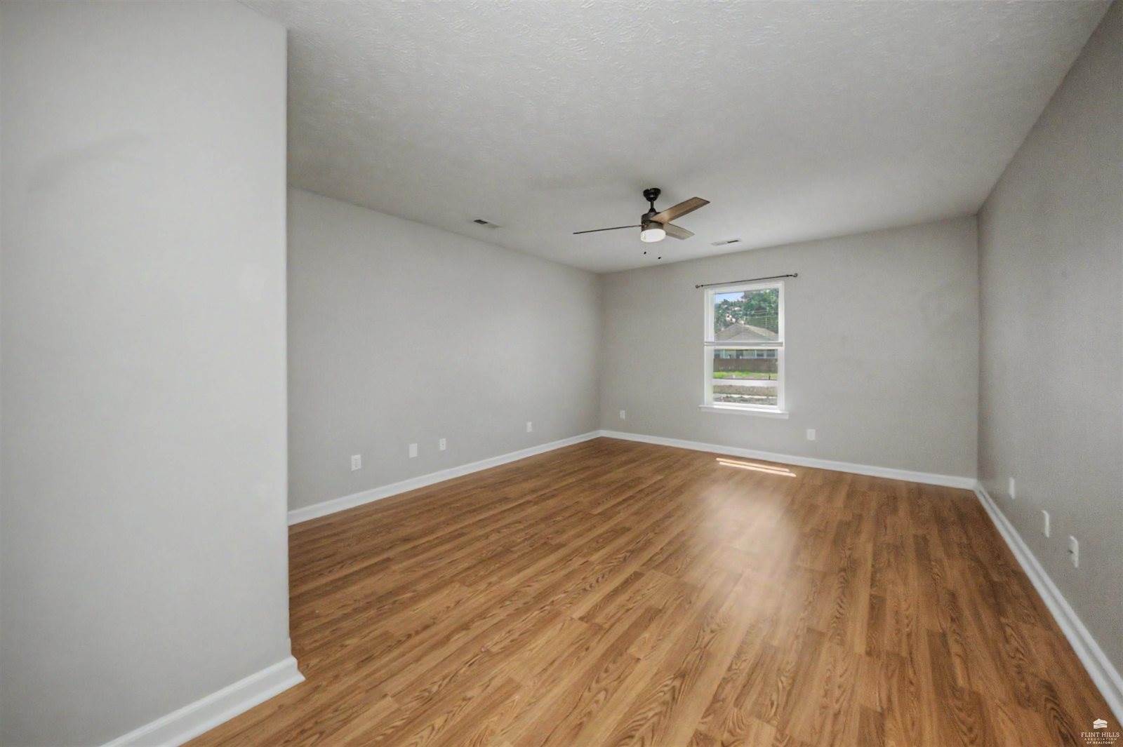 420 West 13th Street, Junction City, KS 66441