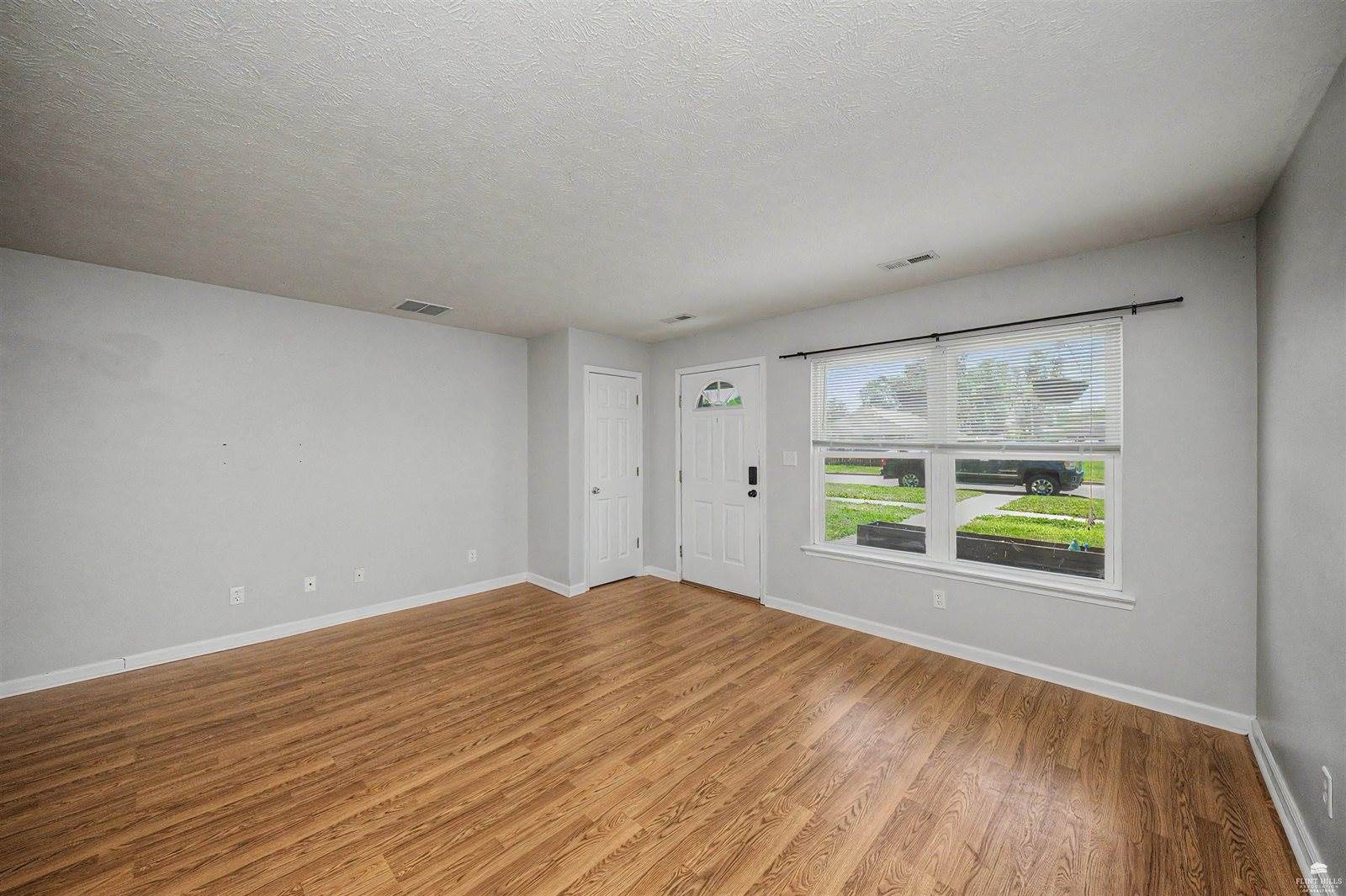 420 West 13th Street, Junction City, KS 66441