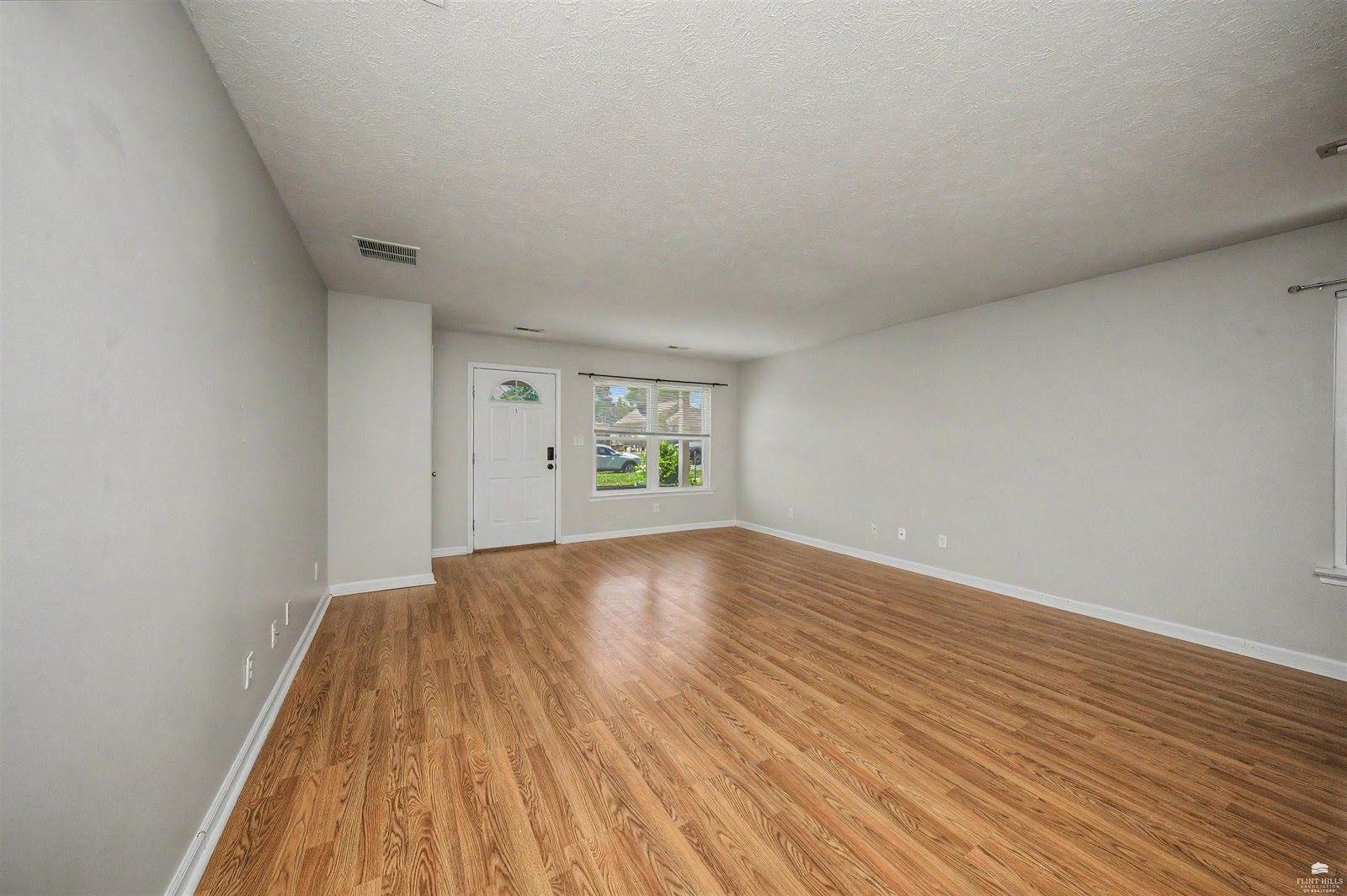 420 West 13th Street, Junction City, KS 66441