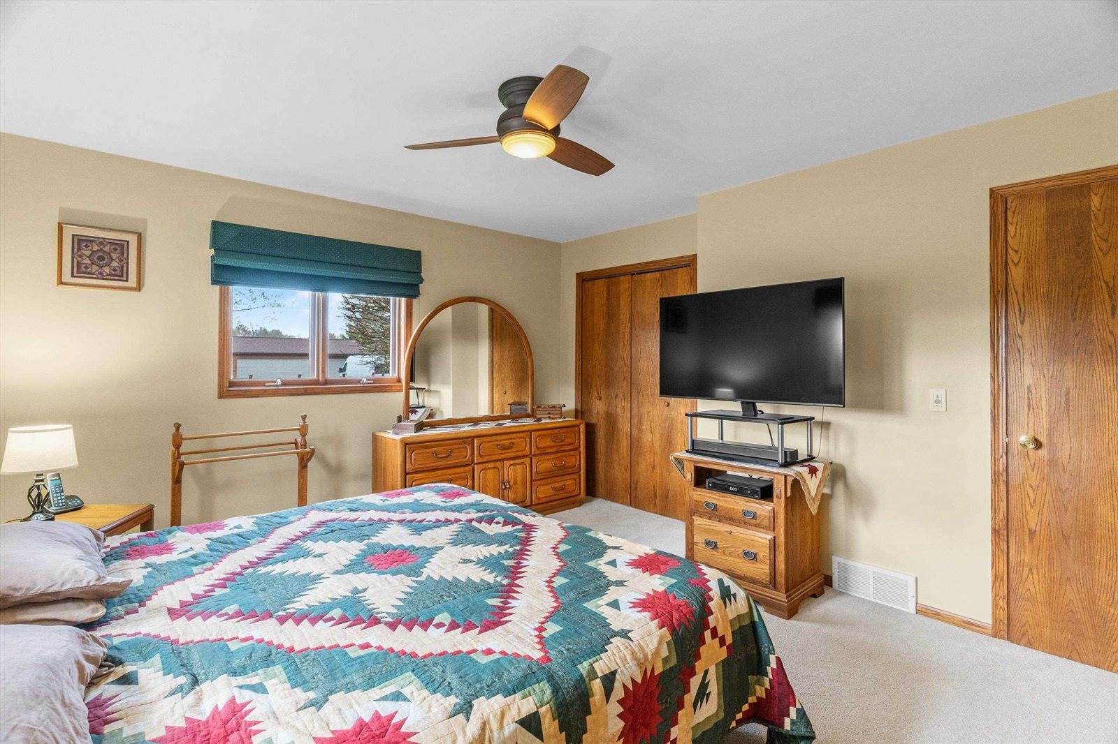 1100 E 25th Street, Marshfield, WI 54449