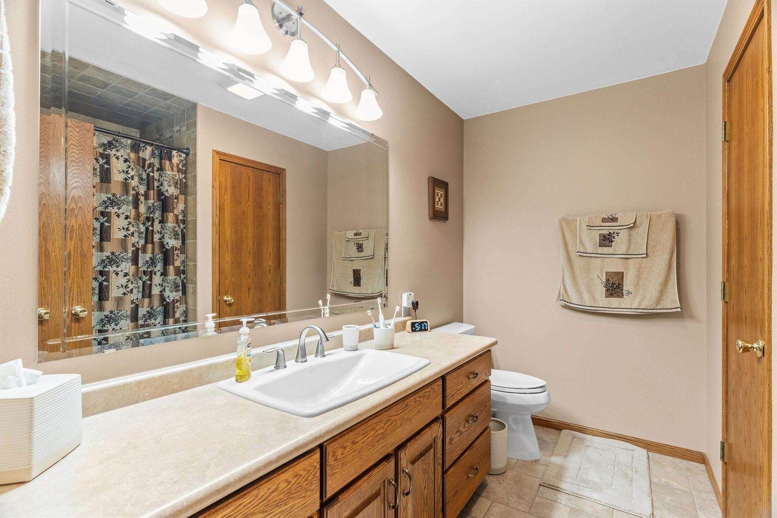 1100 E 25th Street, Marshfield, WI 54449