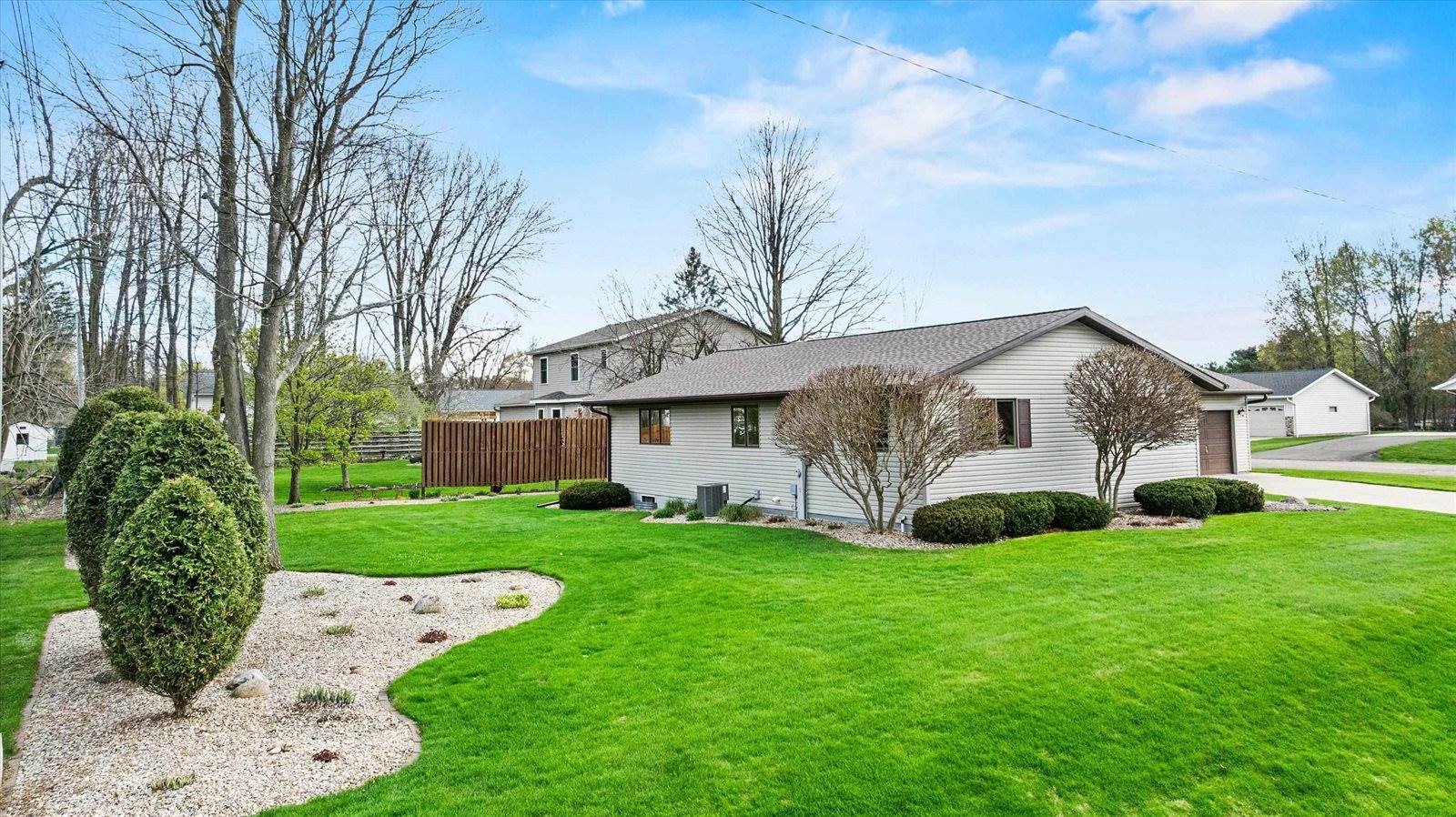 1100 E 25th Street, Marshfield, WI 54449