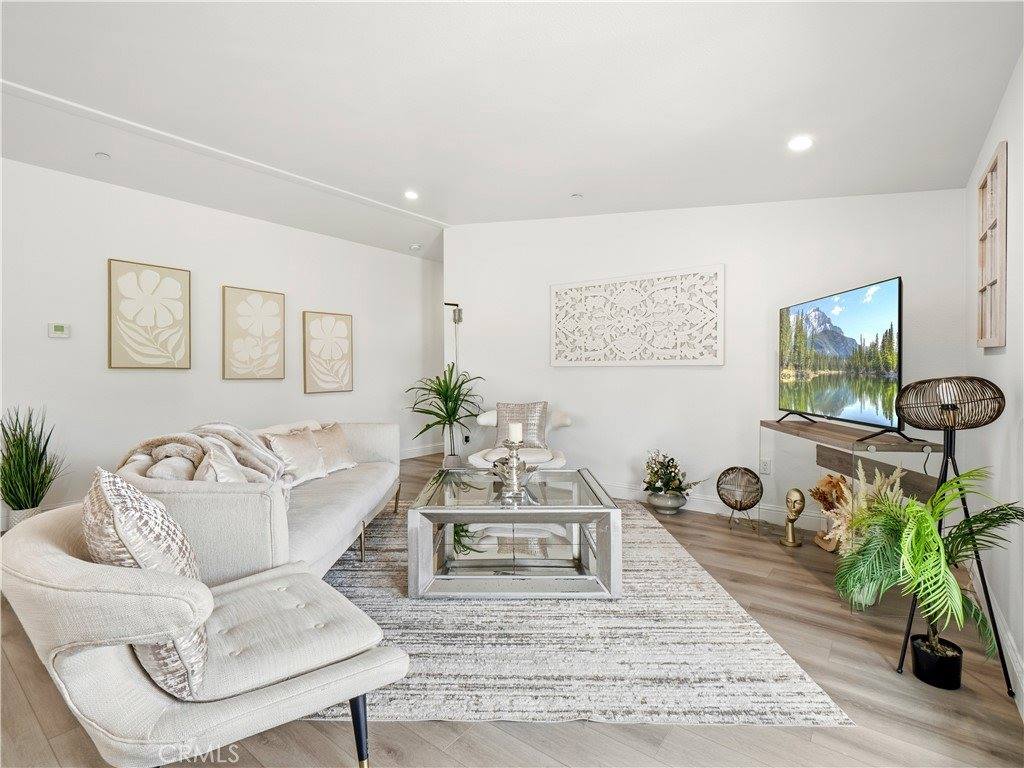 29626 Silver Street, Val Verde, CA 91384