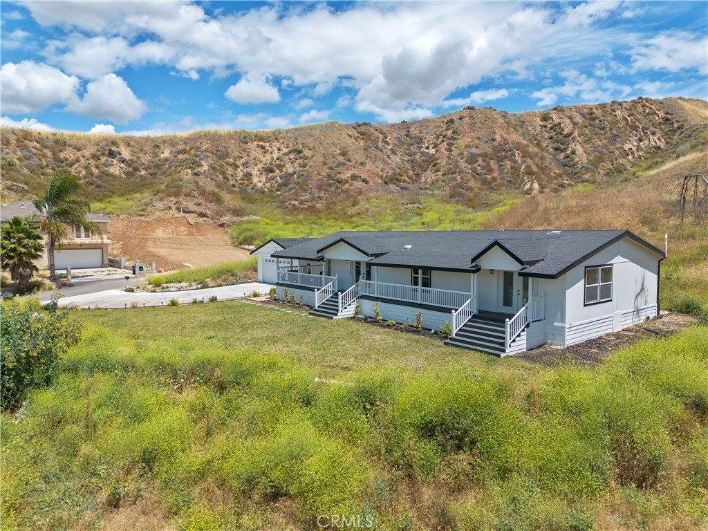 29626 Silver Street, Val Verde, CA 91384