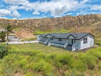 29626 Silver Street, Val Verde, CA 91384