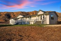 29626 Silver Street, Val Verde, CA 91384