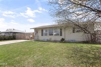 1223 13th Avenue West, Williston, ND 58801