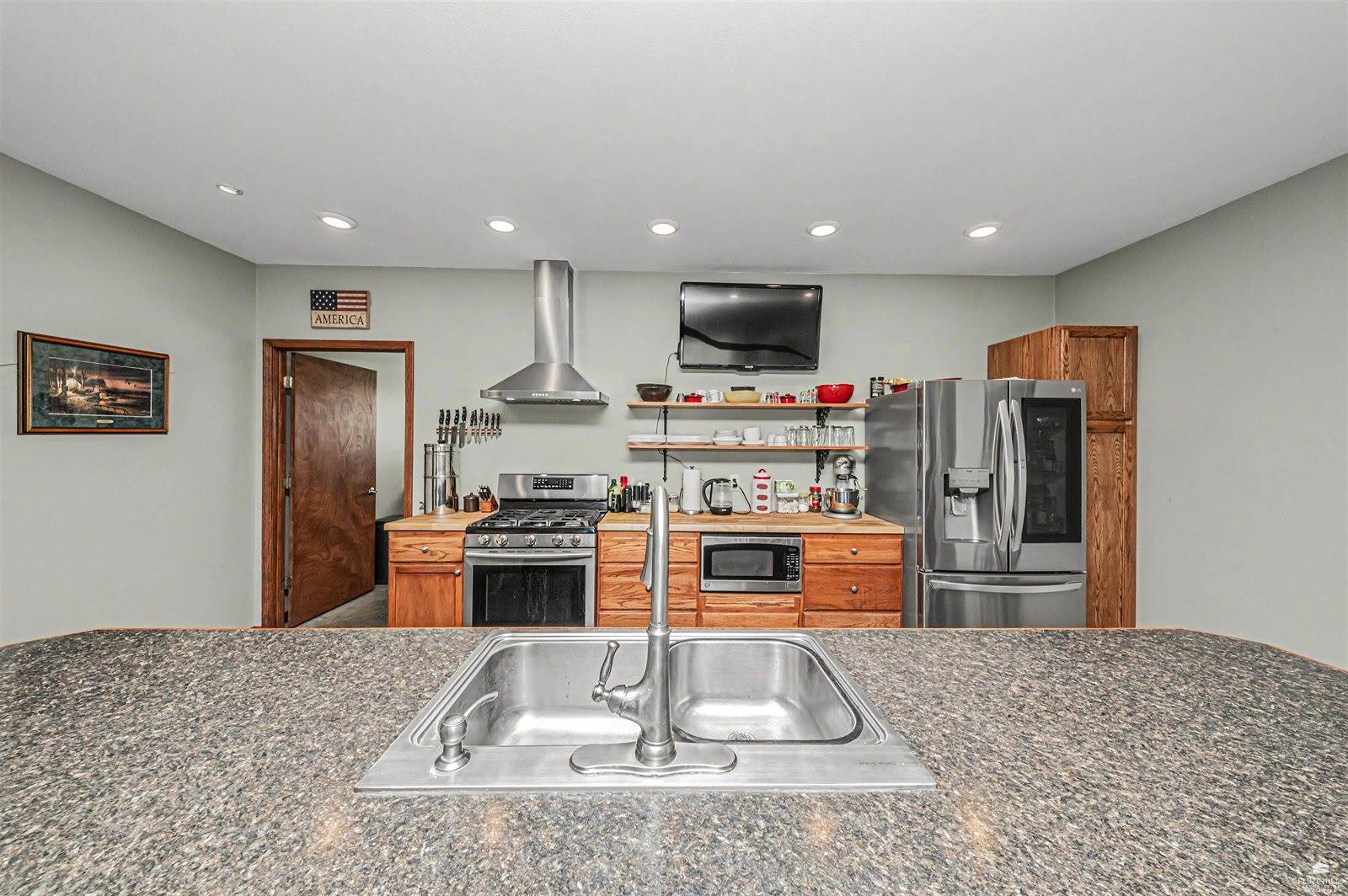 1887 2600 Avenue, Chapman, KS 67431