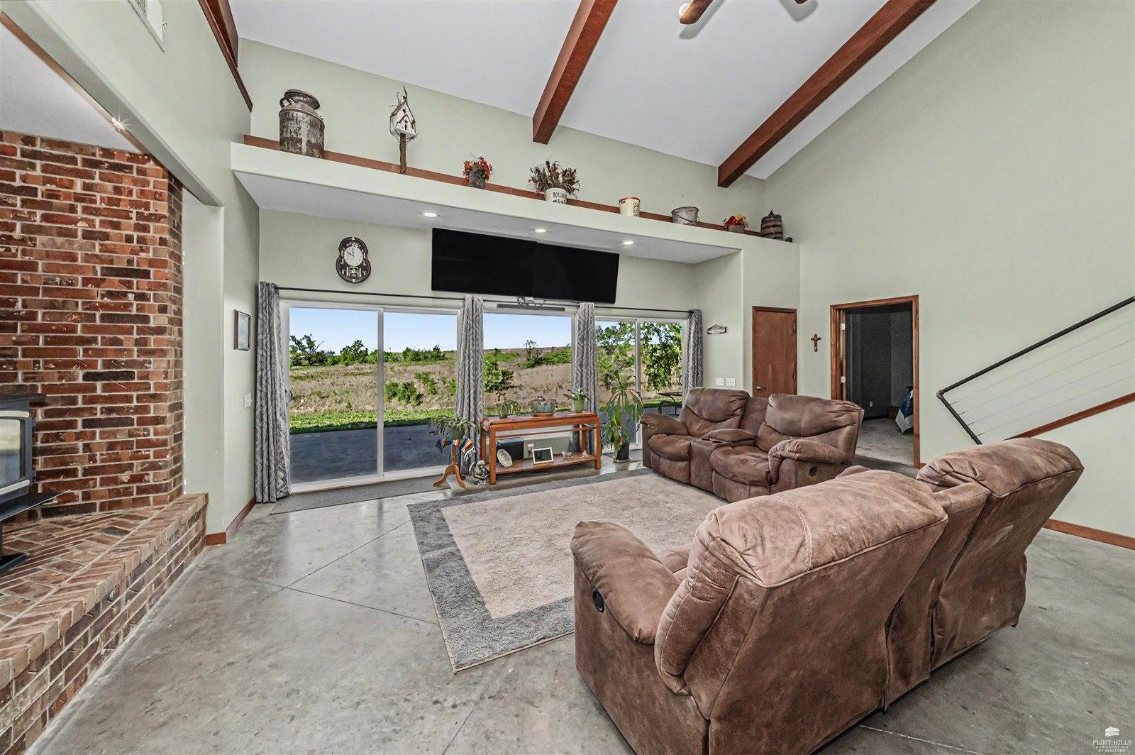 1887 2600 Avenue, Chapman, KS 67431